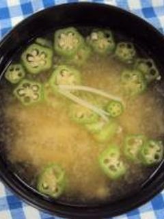 オクラとえのきたけの味噌汁-レシピのメイン写真