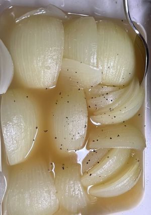 簡単！暑い日は玉ねぎの冷たいコンソメ浸し-レシピのメイン写真