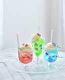 爽やかお花のゼリークリームソーダ