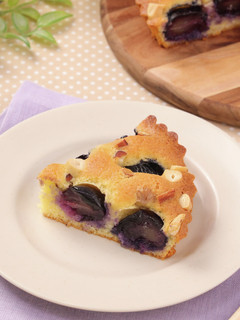 ぶどうとナッツのタルト風ケーキ-レシピのメイン写真