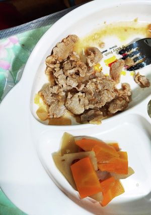 【離乳食完了期～】豚薄切りのケチャップ煮-レシピのメイン写真