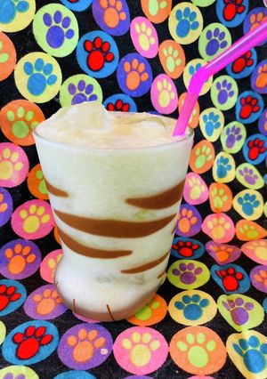牛乳とミキサーして\悲しみの/メロンオレ-レシピのメイン写真