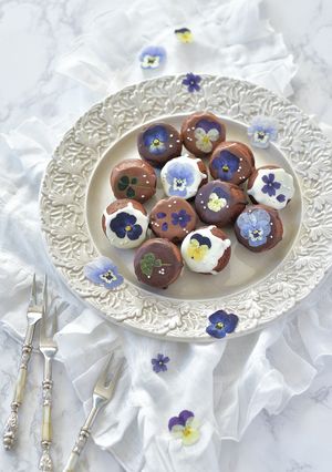 ミニチョコフラワーケーキ-レシピのメイン写真