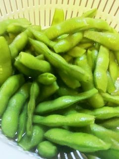 蒸して美味しい 簡単 フライパン 枝豆-レシピのメイン写真