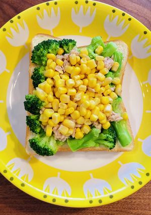 パパッと作れて栄養満点！トースト♫-レシピのメイン写真