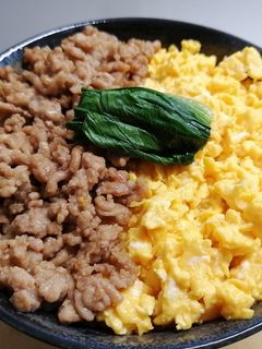 豚そぼろ丼-レシピのメイン写真