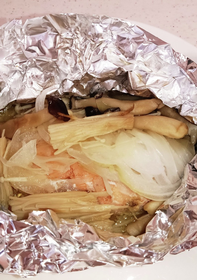 鮭とキノコと玉ねぎのホイル焼き-レシピのメイン写真