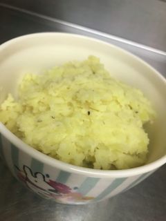 黒胡椒とニンニク香るマッシュポテト♡-レシピのメイン写真