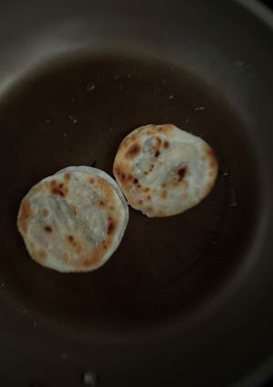 簡単　餃子ピザ（なす、ベーコン）-レシピのメイン写真