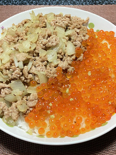 ガパオ&イクラ丼!(^^)!-レシピのメイン写真