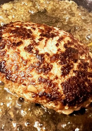 プロの味✨ 絶品ハンバーグ-レシピのメイン写真