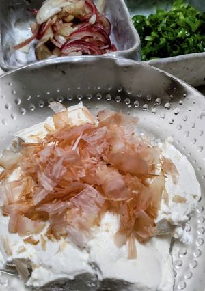 冷奴～♡スプーンで掬って色々な薬味で♪-レシピのメイン写真