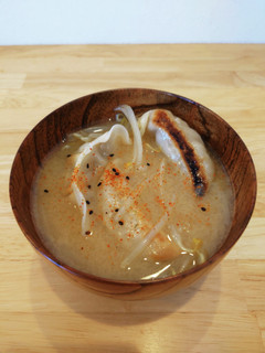 もやしと焼餃子のかんたん味噌汁-レシピのメイン写真