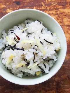 塩吹ひじきと生姜ご飯-レシピのメイン写真