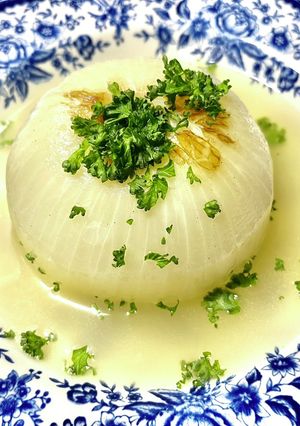 丸ごと玉ねぎのスープ～頭痛・肩こりに-レシピのメイン写真