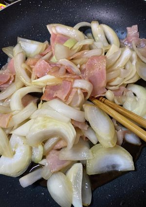 ベーコンと玉ねぎのポン酢炒め-レシピのメイン写真