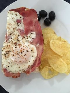 パンボートのBLTサンド 目玉焼きつき -レシピのメイン写真