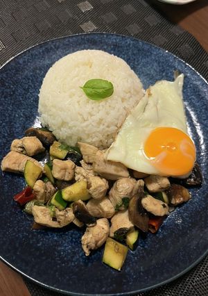 生バジルで！バジルチキン-レシピのメイン写真
