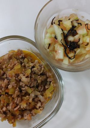 スイカの皮で肉味噌と浅漬け。-レシピのメイン写真