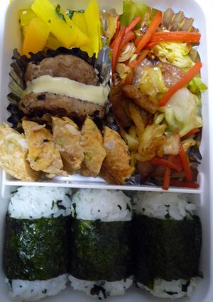 お弁当にも☆鶏皮とキャベツの和風炒め-レシピのメイン写真