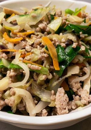 ザーサイと豚ひき肉炒めでさっぱり-レシピのメイン写真