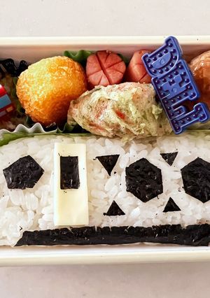 電車弁当　スペーシアX-レシピのメイン写真