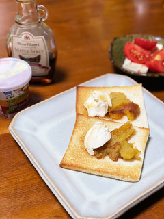 焼き芋とサワークリームのトースト-レシピのメイン写真