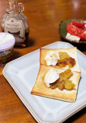 焼き芋とサワークリームのトースト-レシピのメイン写真