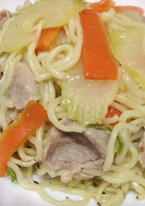 セロリと豚肉のトロトロ焼きそば-レシピのメイン写真