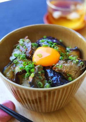 ナスとさんまのかば焼き丼 缶詰活用レシピ-レシピのメイン写真