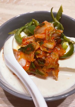 豆腐まみれの胡麻たれde キムチ冷奴-レシピのメイン写真