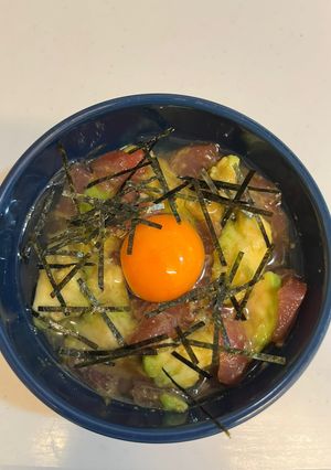 アボカドとマグロのユッケ-レシピのメイン写真