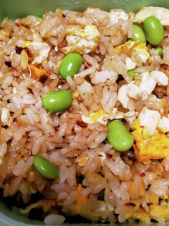 お弁当用に朝から炒飯♪枝豆入り(笑)-レシピのメイン写真