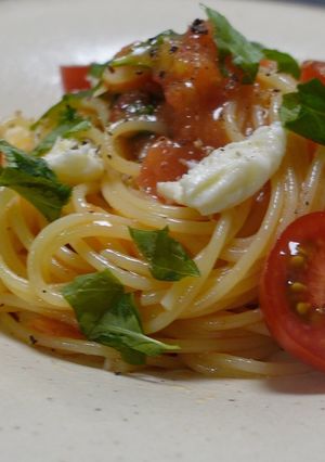 ミニトマトとモッツァレラの冷製パスタ-レシピのメイン写真