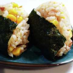 รูปของ ＊コーンとチーズの和風おにぎり＊