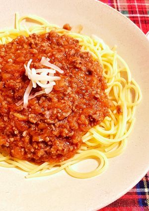 簡単でもお味は本格的なミートソースパスタ-レシピのメイン写真