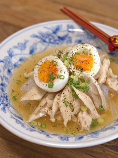 蒸し鶏としらたきの鶏だし冷麺風-レシピのメイン写真