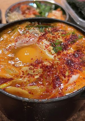 ホルモンスンドゥブチゲ-レシピのメイン写真