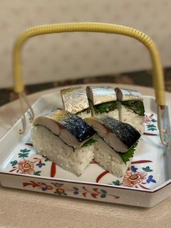 簡単豪華!焼き鯖の押し寿司-レシピのメイン写真