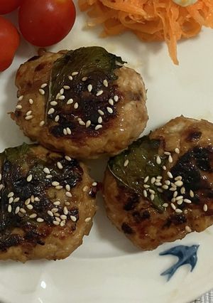 味噌が味の決め手!大葉とみその鶏つくね-レシピのメイン写真