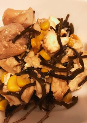 豆腐コーン鶏モモの塩昆布煮込み-レシピのメイン写真