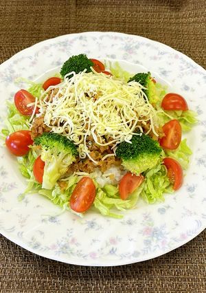 ◆１品で栄養満点◆野菜たっぷりタコライス-レシピのメイン写真