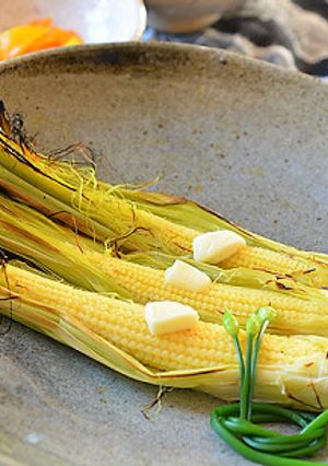簡単！皮つきヤングコーンのオーブン焼き♪-レシピのメイン写真
