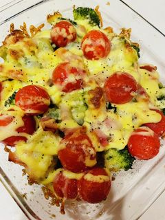 ブロッコリーとミニトマトのマヨチーズ焼き-レシピのメイン写真