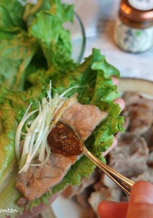 豚肉のレタス巻き青とうがらしみそ添え-レシピのメイン写真