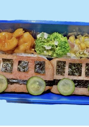 不器用さんでも簡単！電車のスパムおにぎり-レシピのメイン写真