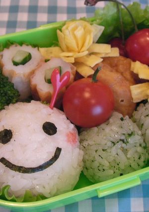 簡単キャラ弁★あおむし弁当-レシピのメイン写真