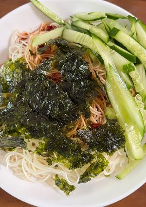 夏にぴったり☆混ぜるだけ韓国風そうめん！-レシピのメイン写真