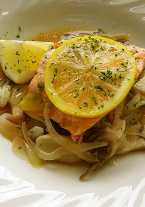 レンジで簡単☆鮭のレモンバター蒸し-レシピのメイン写真
