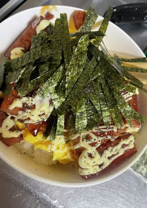 残ったスパムでスパムおにぎり丼-レシピのメイン写真